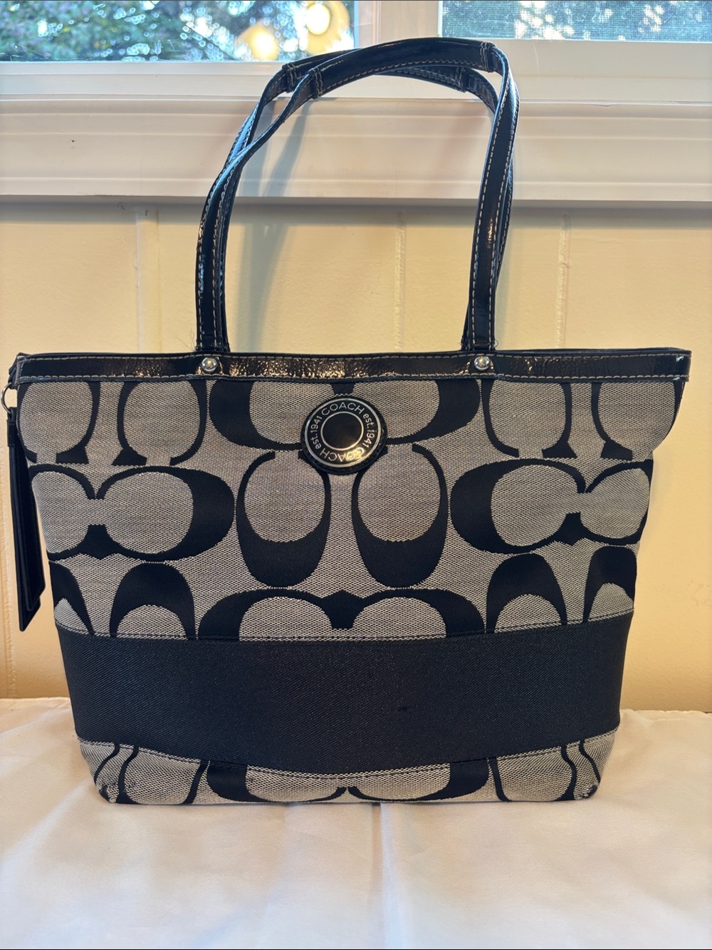 GUC Vintage Coach Signature Stripe Gallery Tote Bag Black & Gray